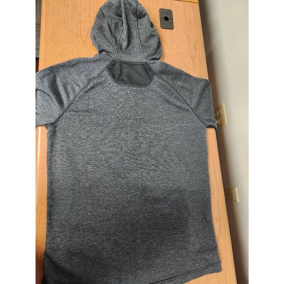 Under Armor Medium fitted grey and black full zip hoodie jacket - Picture 8 of 8